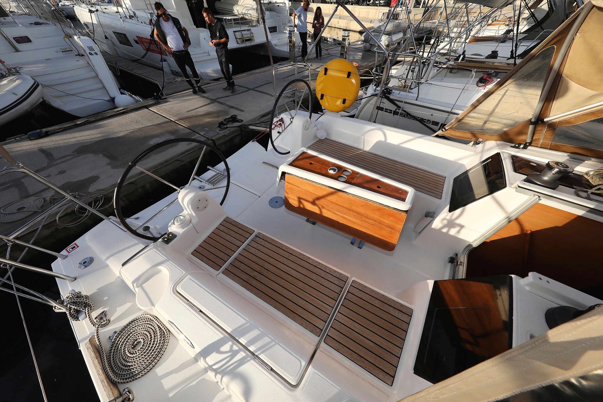Photo #7 - Dufour 350 GL (Papillon) en Sibenik - 30622