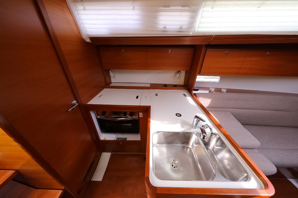 Photo #19 - Dufour 350 GL (Papillon) en Sibenik - 30622