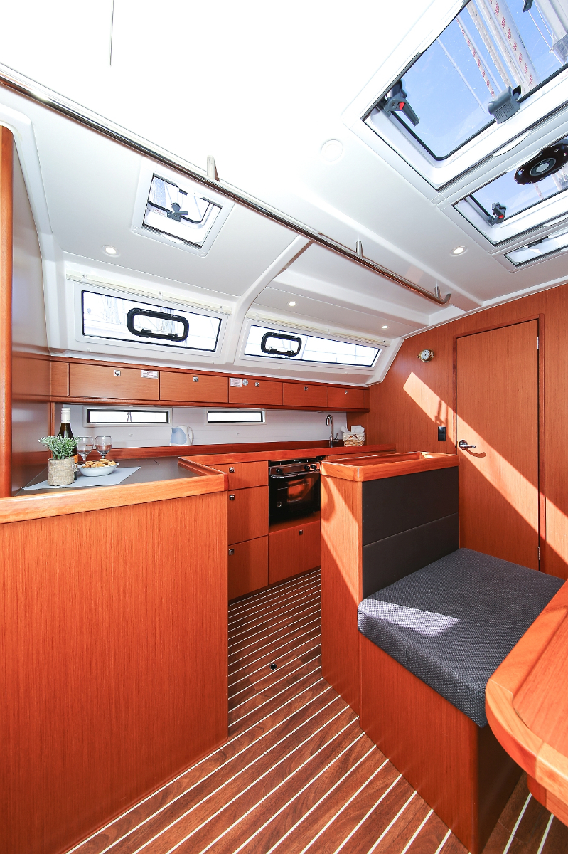 Photo #33 - Bavaria Cruiser 46 - 3 cab. (Challi) in Pula - 30626