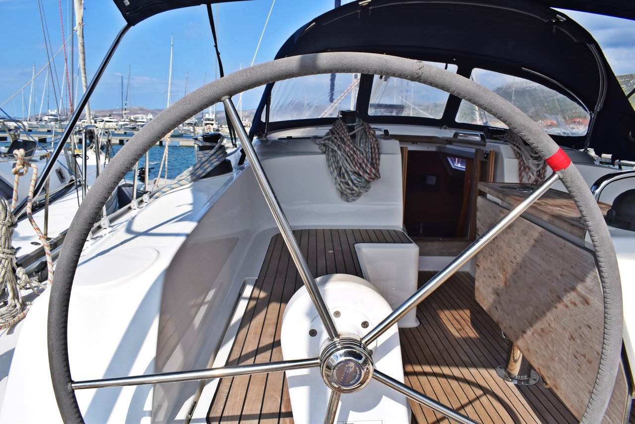 Photo #7 - Bavaria Cruiser 46 - 4 cab. (Maslinova) en Kastela - 30630