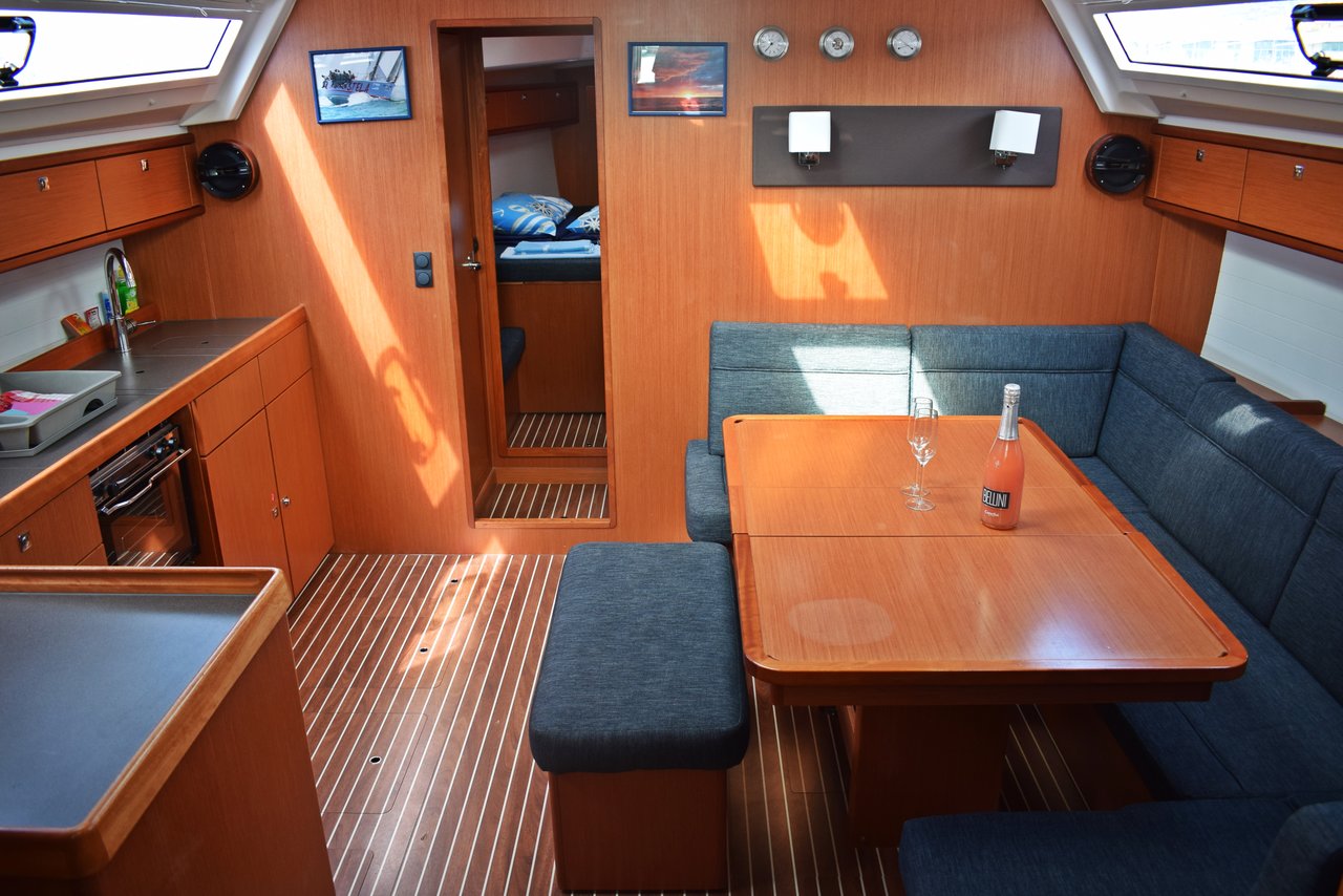 Photo #10 - Bavaria Cruiser 46 - 4 cab. (Maslinova) en Kastela - 30630