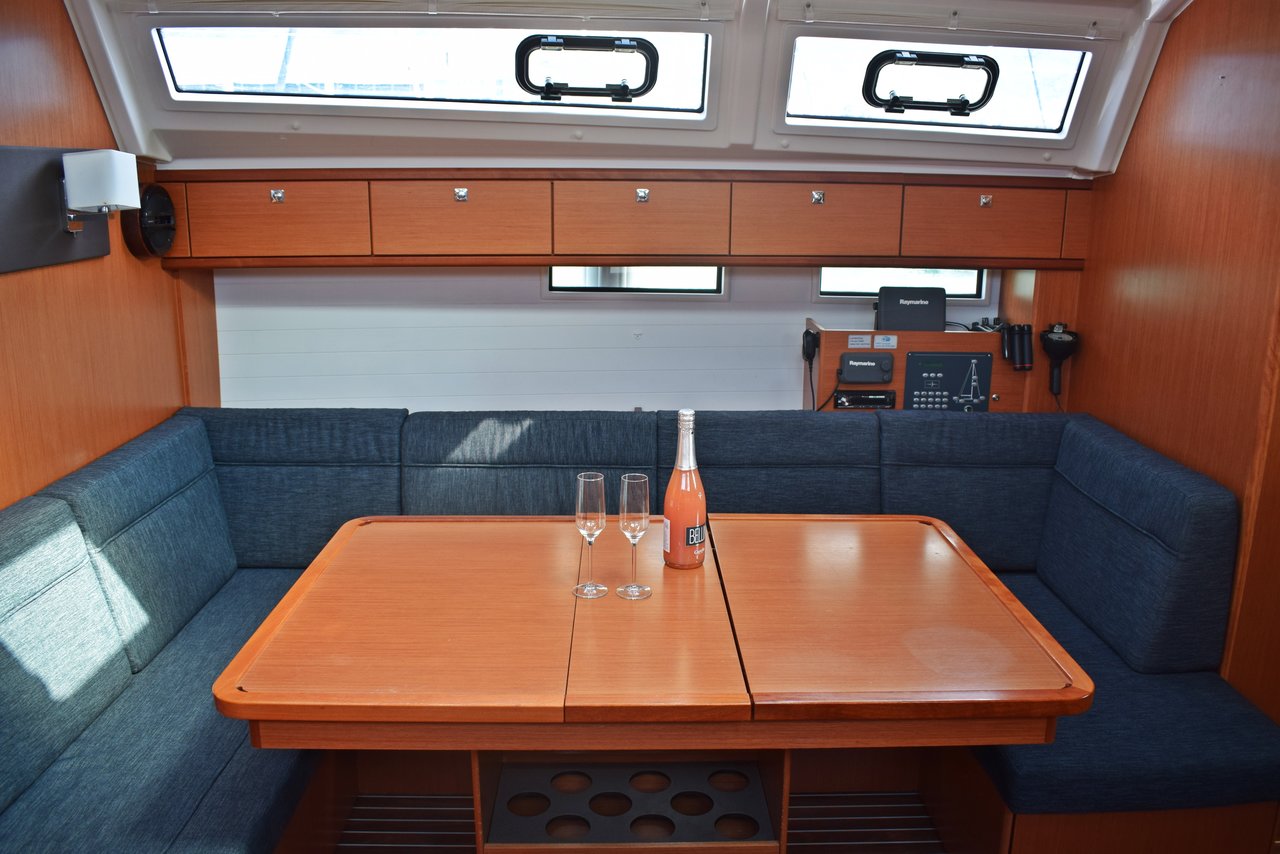 Photo #11 - Bavaria Cruiser 46 - 4 cab. (Maslinova) en Kastela - 30630