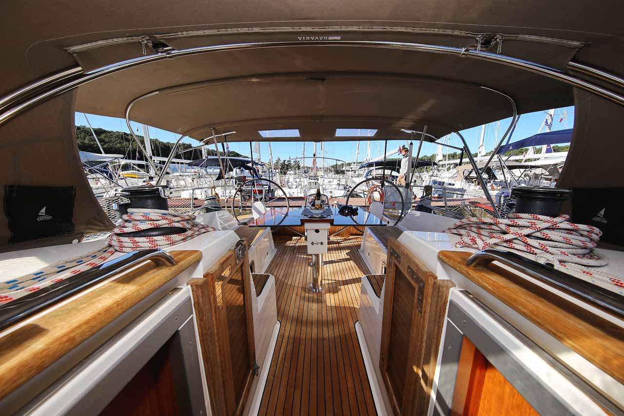 Photo #7 - Bavaria Cruiser 46 - 4 cab. (Viribus Unitis) in Pula - 30637