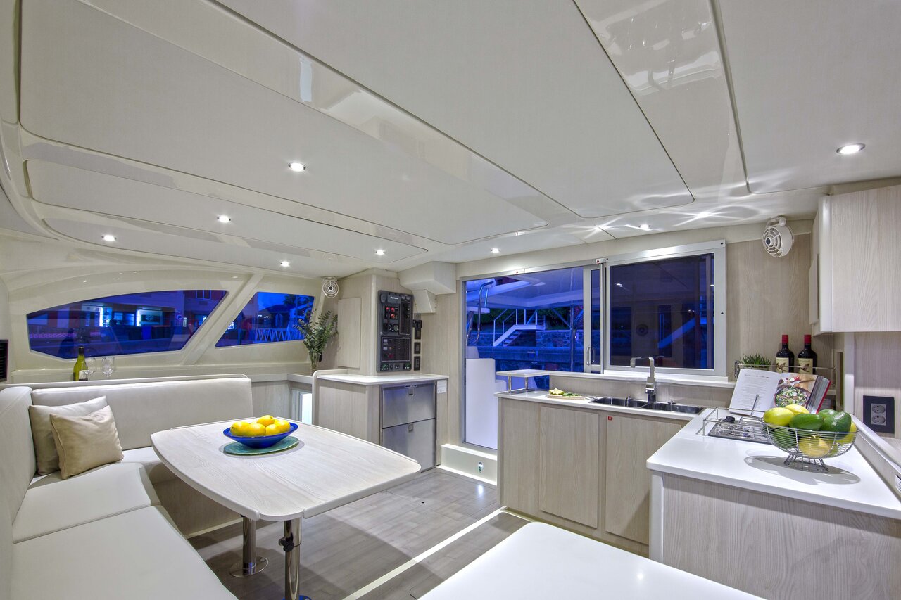 Photo #10 - Leopard 44 (Shangri-La) in Marmaris - 30645