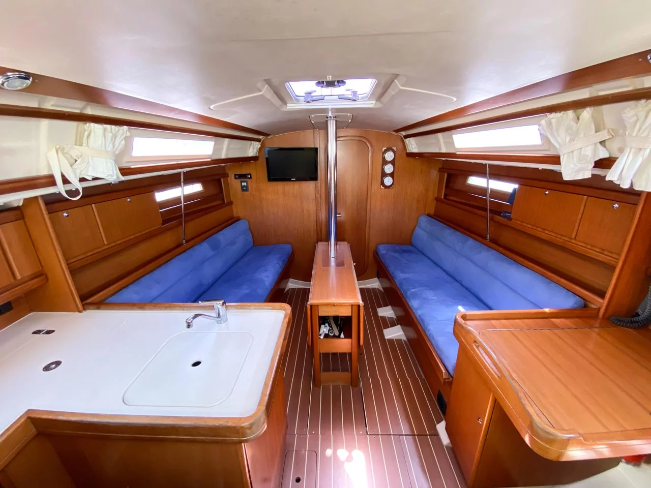 Dufour 325 GL (Rožmarinka)  - 7