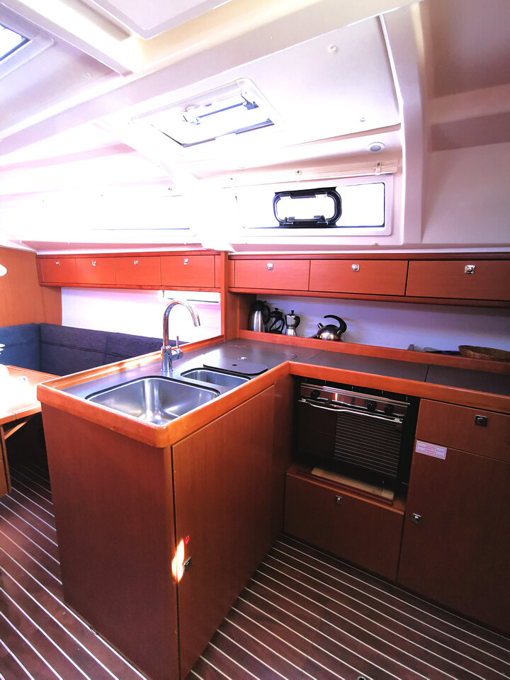 Photo #10 - Bavaria Cruiser 37 - 3 cab. (Maci) en Novi Vinodolski - 30664