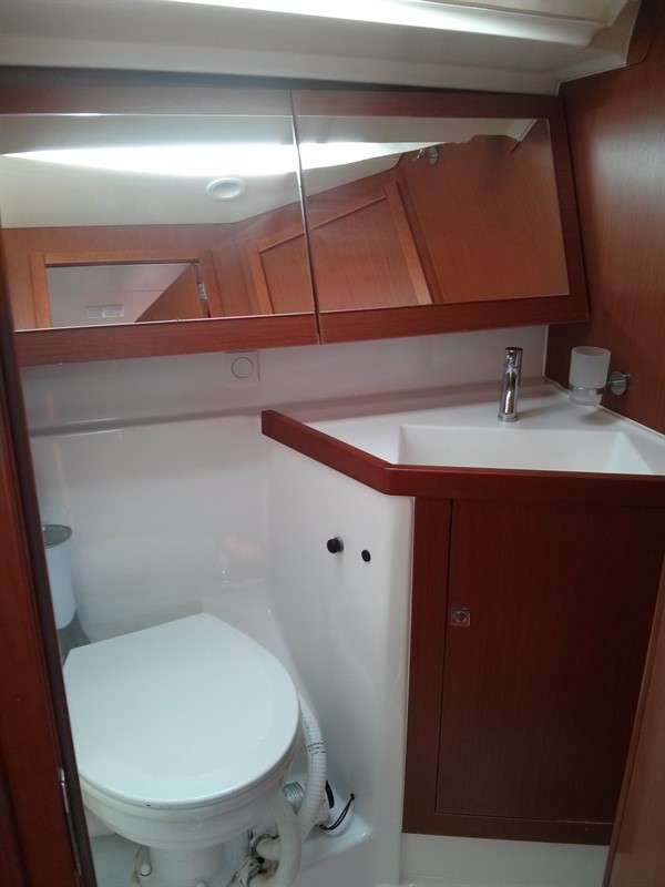 Photo #13 - Oceanis 41 (Warrior) en Corfou - 30678