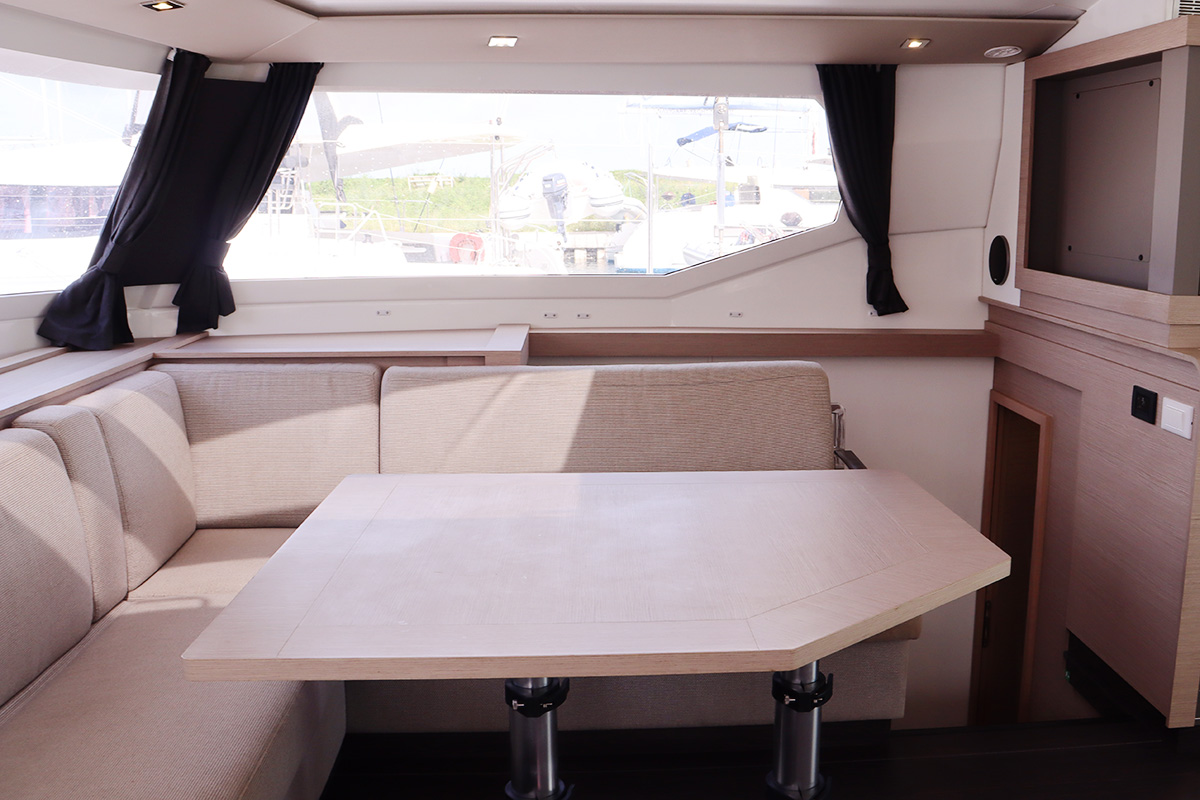 Photo #9 - Fountaine Pajot Tanna 47 - 5 cab. (No Shoes) en Nanny Cay - 30746
