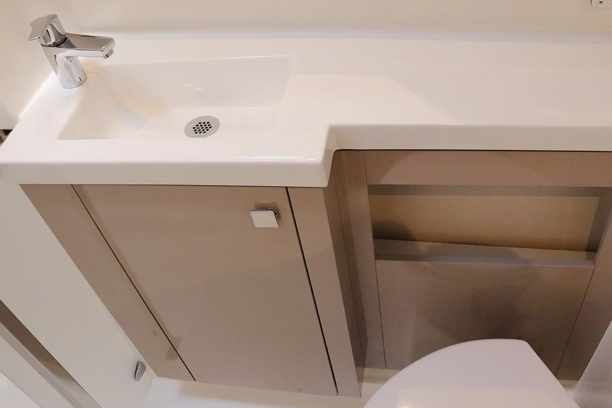 Fountaine Pajot Tanna 47 - 5 cab. (No Shoes)  - 35