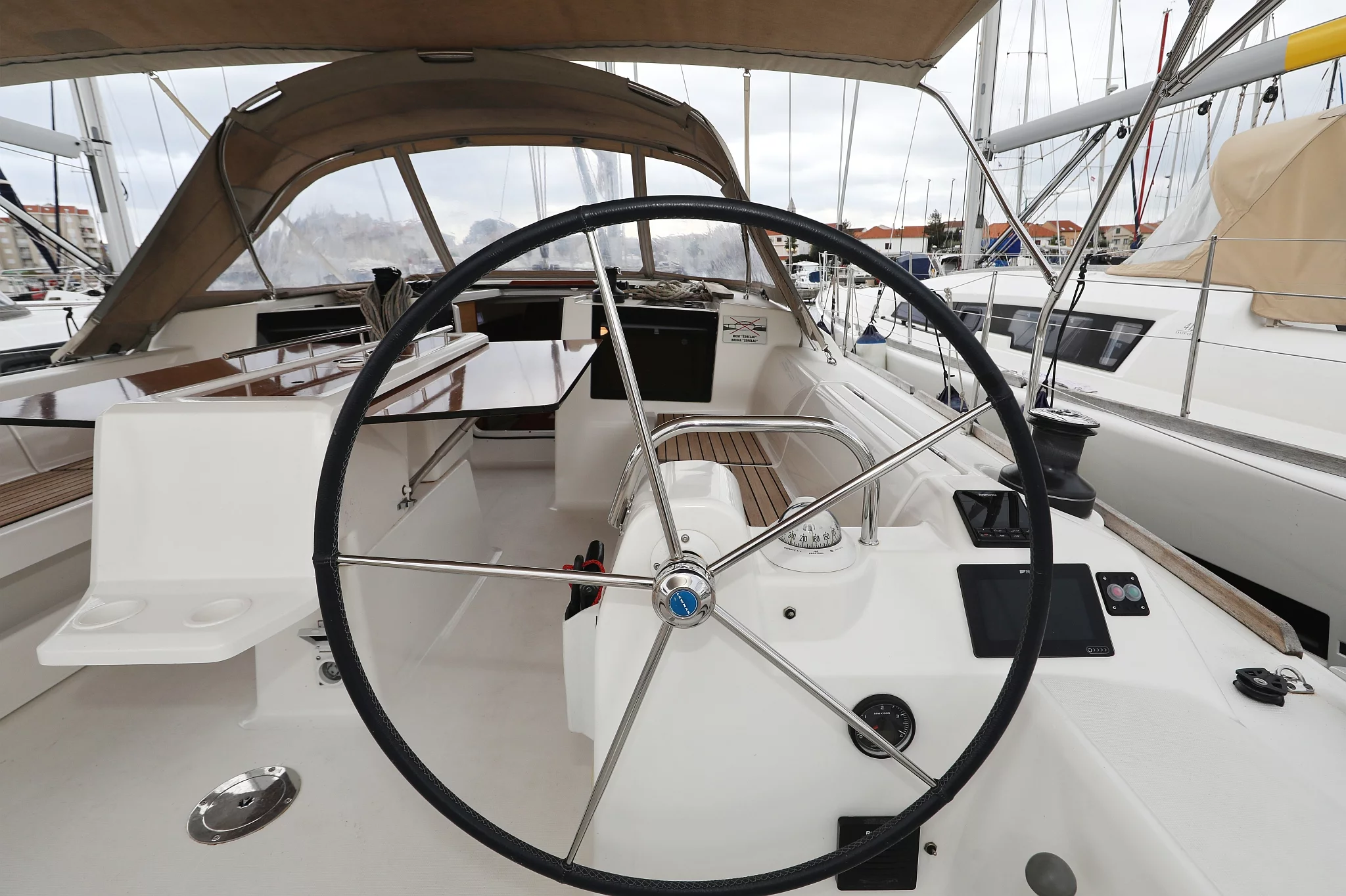 Dufour 412 GL (Mona)  - 4