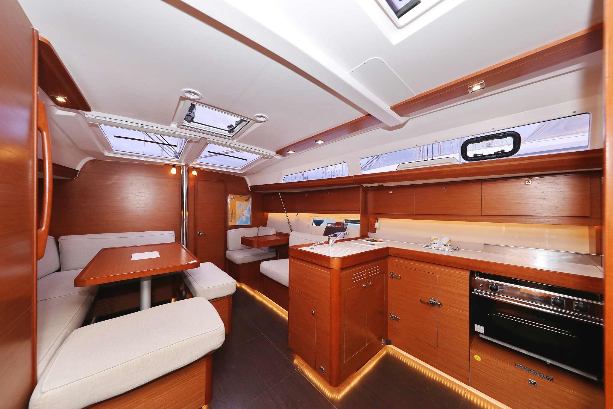 Photo #14 - Dufour 412 GL (Mona) en Trogir - 30781