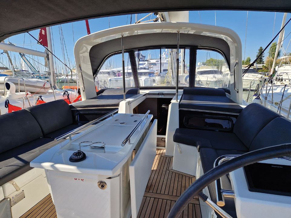 Photo #3 - Oceanis 46.1 (Athanasia) en Atenas - 30813
