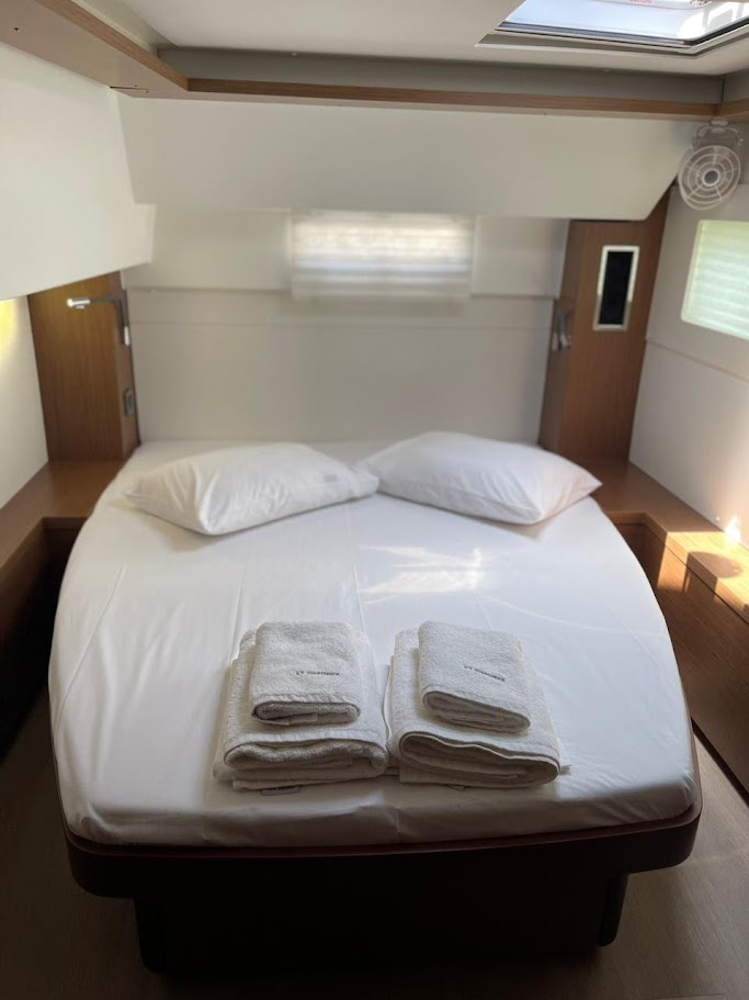 Photo #8 - Lagoon 46 - 4 + 1 cab. (Sundowner) in Preveza - 30821
