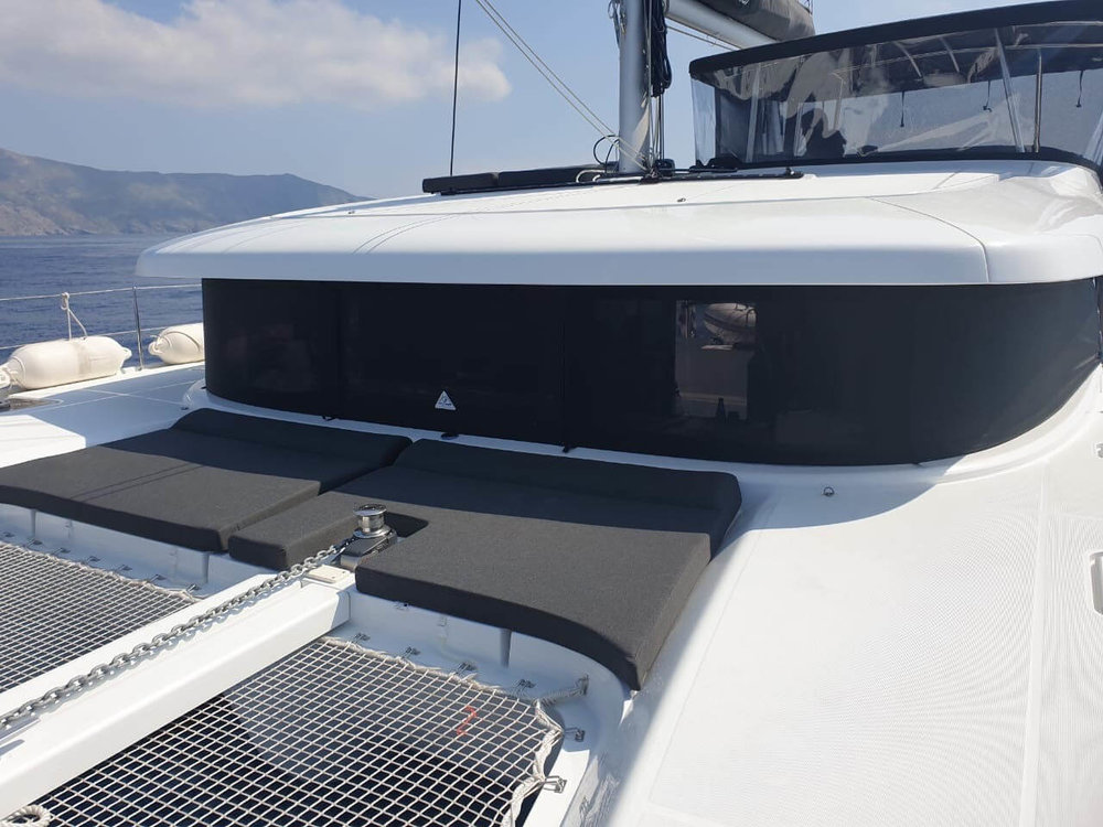 Photo #4 - Lagoon 42 - 4 + 2 cab. (All In) in Lavrion - 30855
