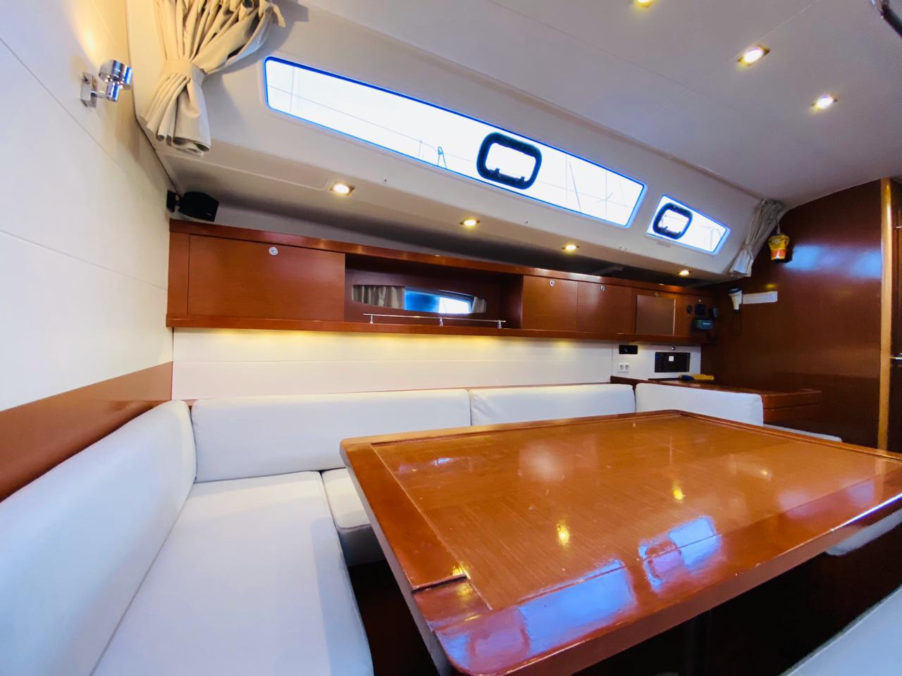Photo #11 - Oceanis 50 Family - 5 + 1 cab. (Free Spirit) en Volos - 30899