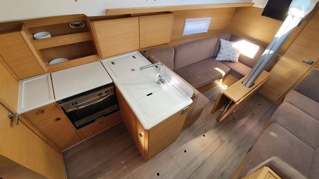 Photo #8 - Elan E4 - 2 cab. (Stella Mare) en Zadar - 30909