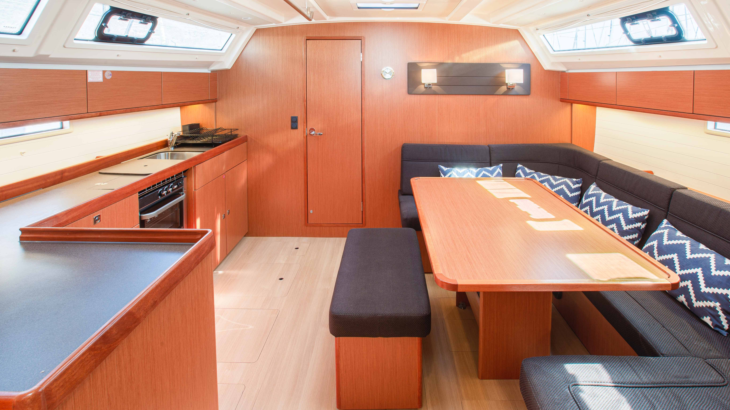 Photo #11 - Bavaria Cruiser 46 - 4 cab. (Dorabella) en Turgutreis - 30942