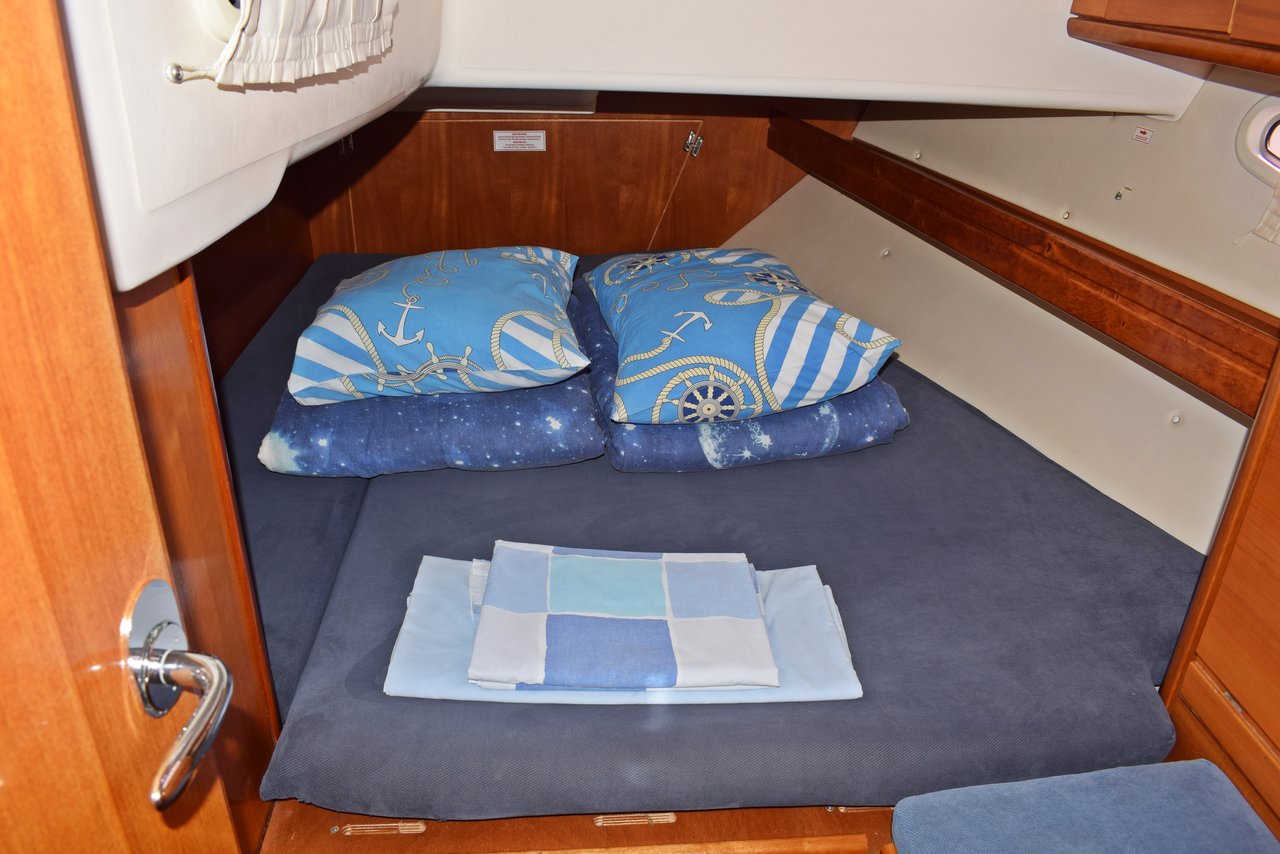 Photo #17 - Bavaria 46 Cruiser (Jagodna) en Kastela - 30968