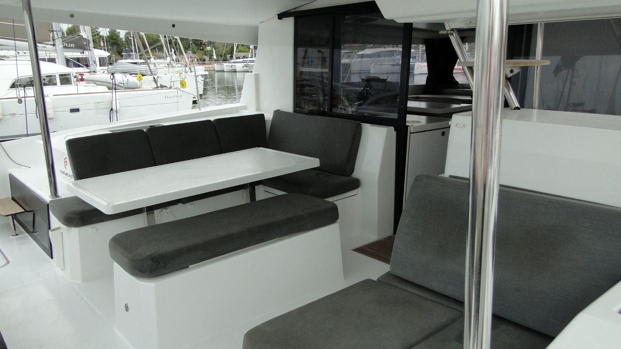 Photo #3 - Fountaine Pajot Astrea 42 - 4 + 2 cab. (MARLIN II) in Atene - 31005