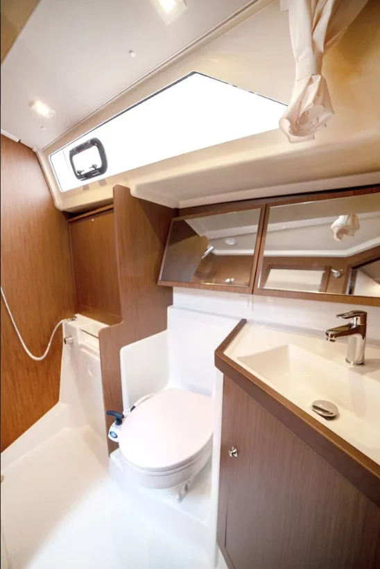 Oceanis 41.1 (Sail Polaris)  - 17