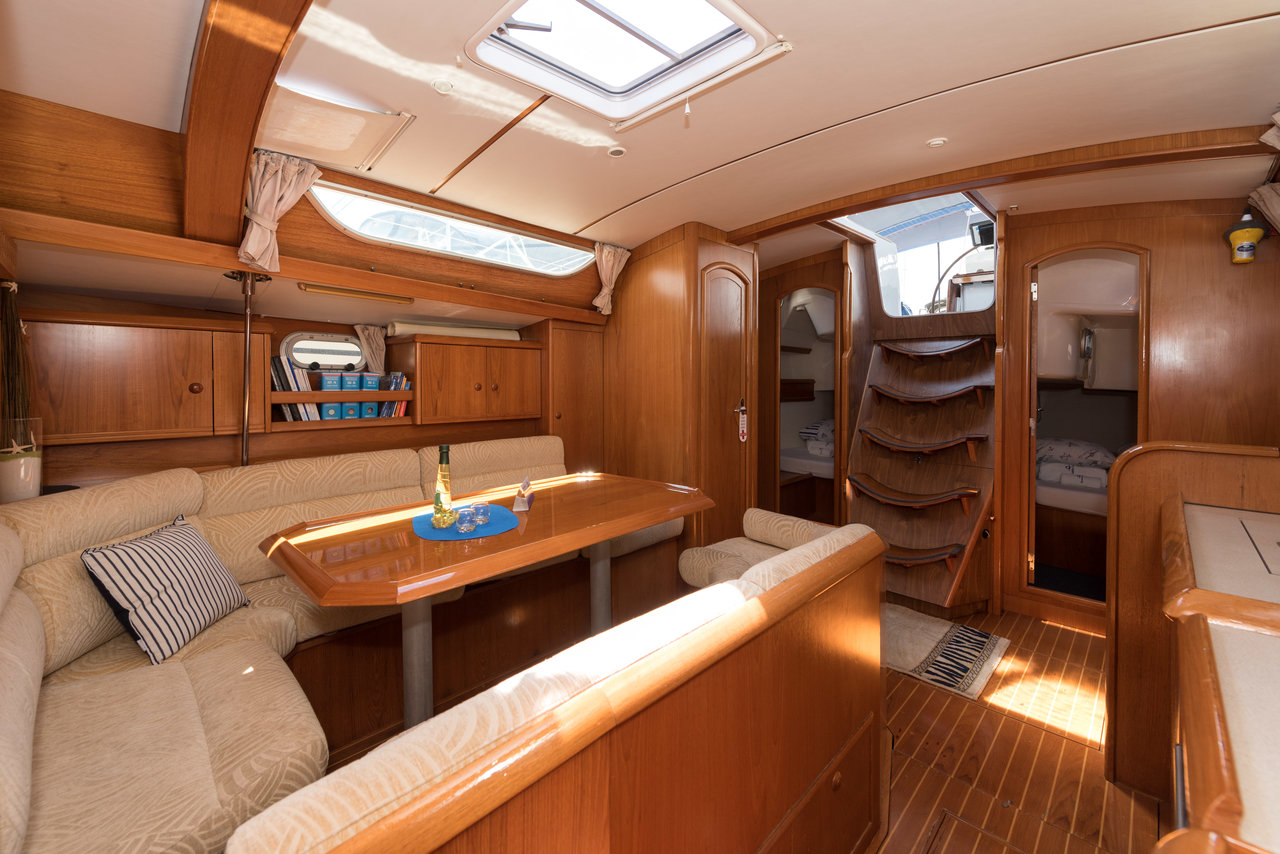 Photo #7 - Sun Odyssey 42.2 Exclusive - 3 cab. (Palmizana) in Trogir - 31062