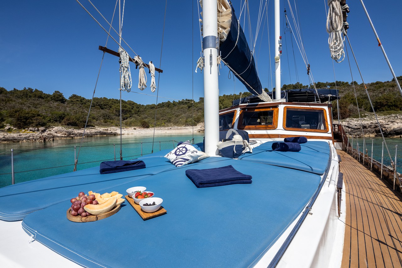 Photo #11 - Hera (Hera) in Split - 31074