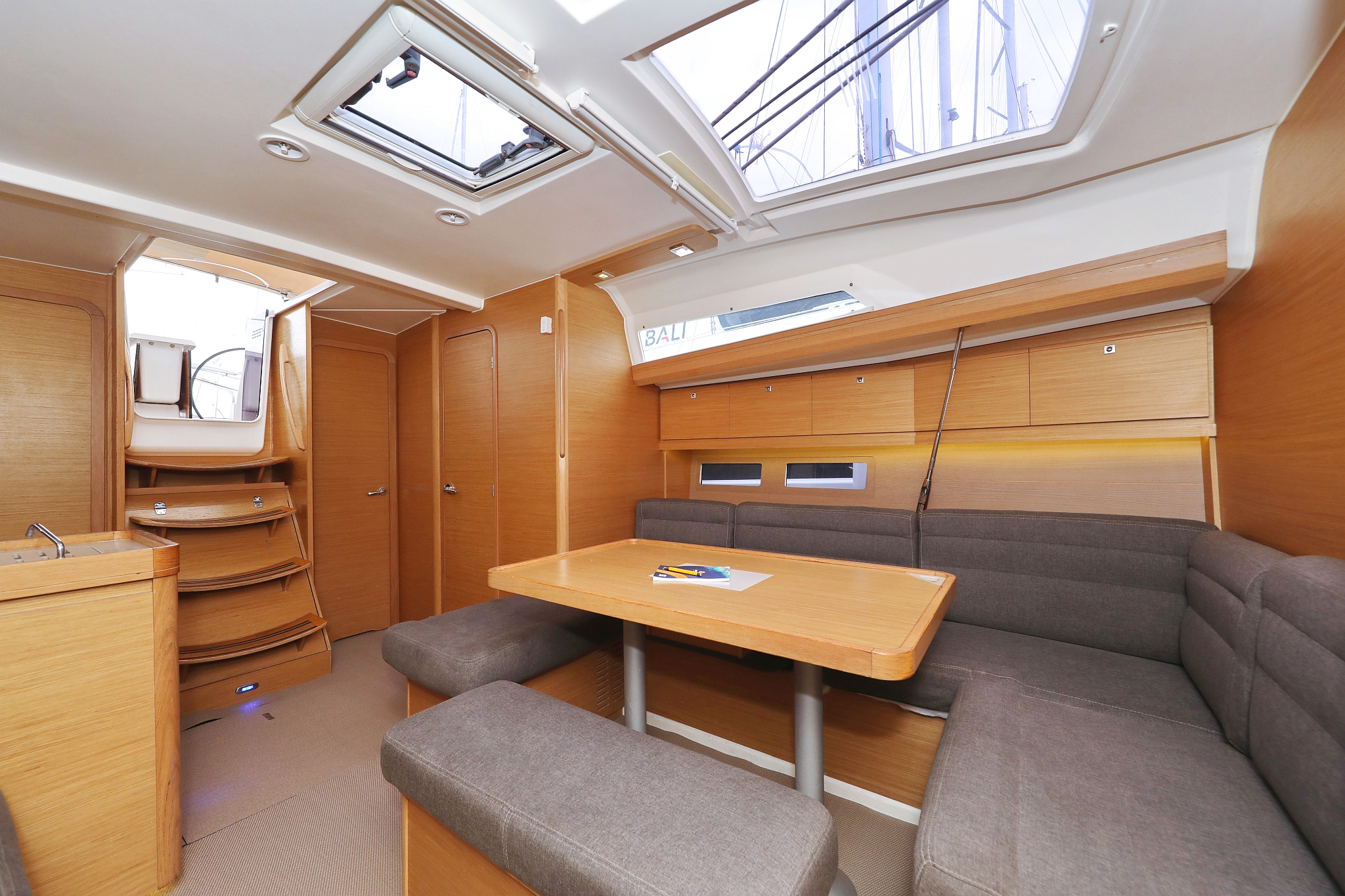 Photo #13 - Dufour 412 GL (Family Office) in Sukosan - 31092