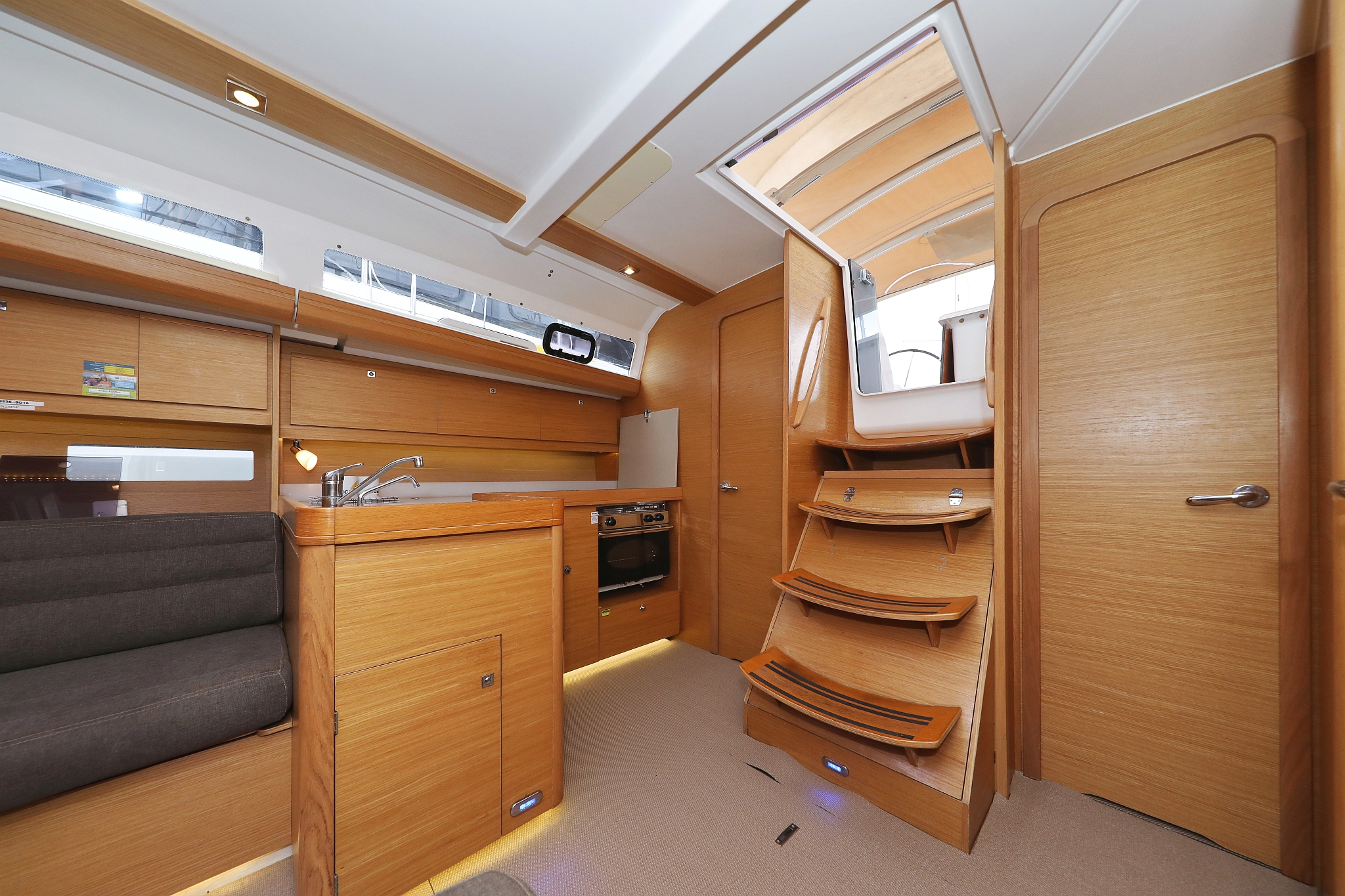 Photo #17 - Dufour 412 GL (Family Office) in Sukosan - 31092
