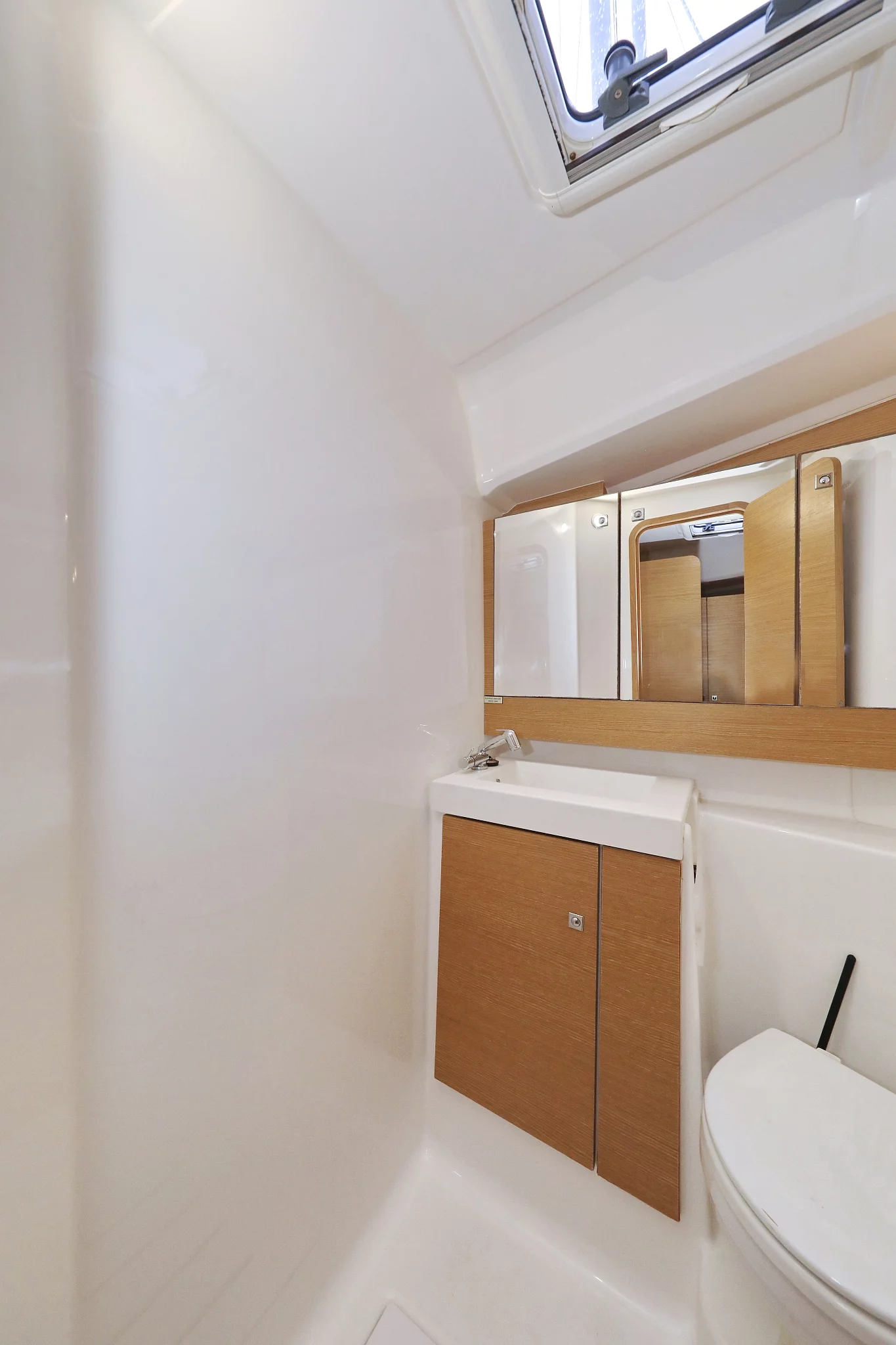 Dufour 412 GL (Family Office)  - 34
