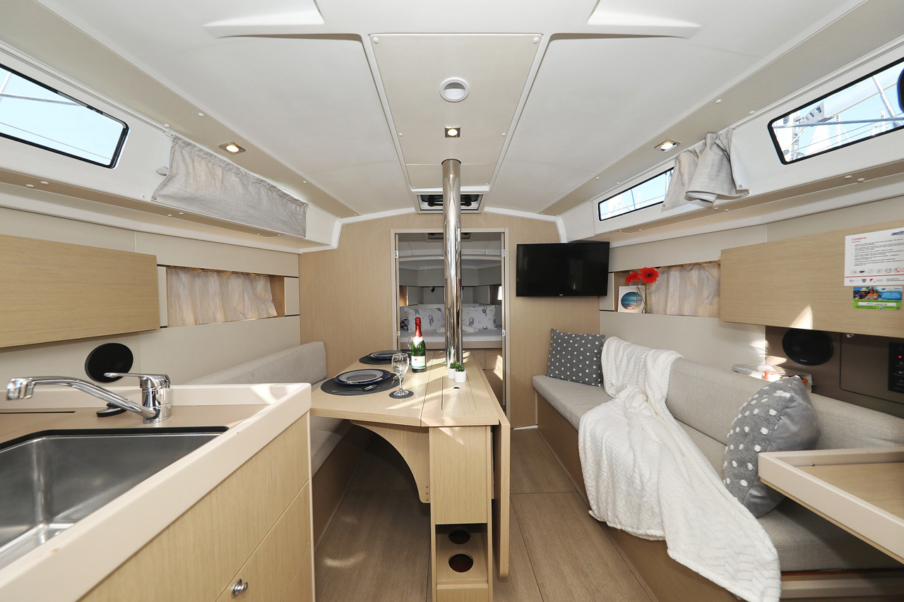 Photo #26 - Oceanis 38.1 (Angel07) in Biograd - 31228