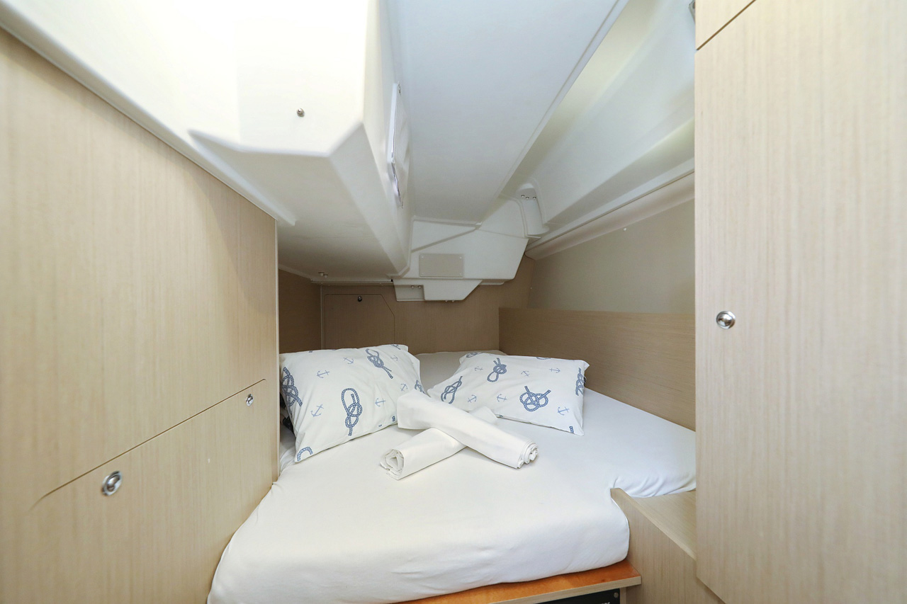 Photo #13 - Oceanis 38.1 (Angel07) in Biograd - 31228