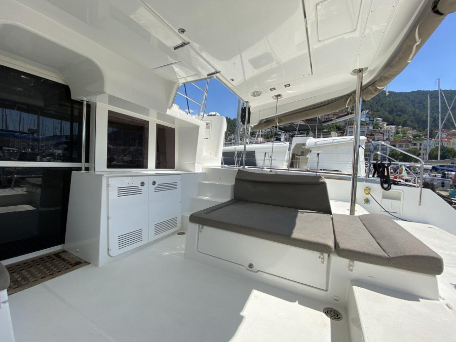 Photo #4 - Lagoon 450 - 4 cab. (Fethi Toprak) en Fethiye - 31229