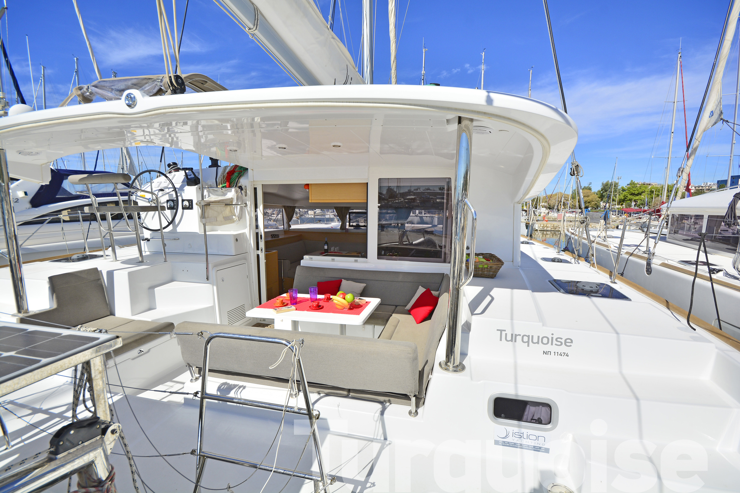 Photo #43 - Lagoon 400 S2 - 4 + 2 cab. (Turquoise) in Lavrion - 31238