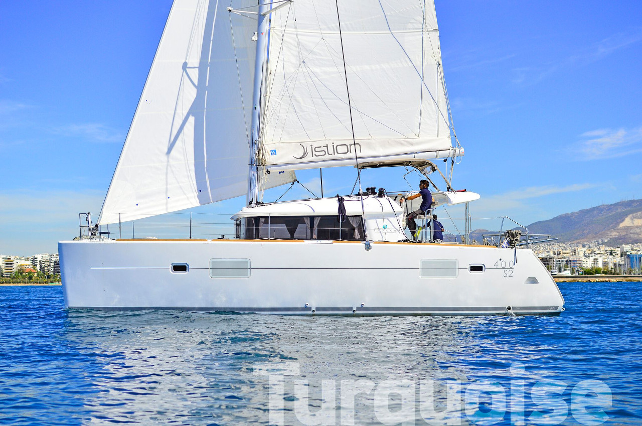 Photo #5 - Lagoon 400 S2 - 4 + 2 cab. (Turquoise) in Lavrion - 31238