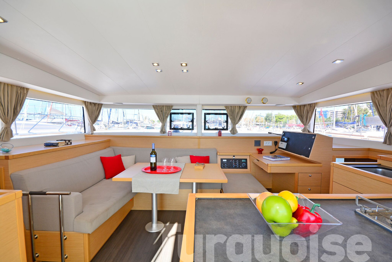 Photo #10 - Lagoon 400 S2 - 4 + 2 cab. (Turquoise) in Lavrion - 31238