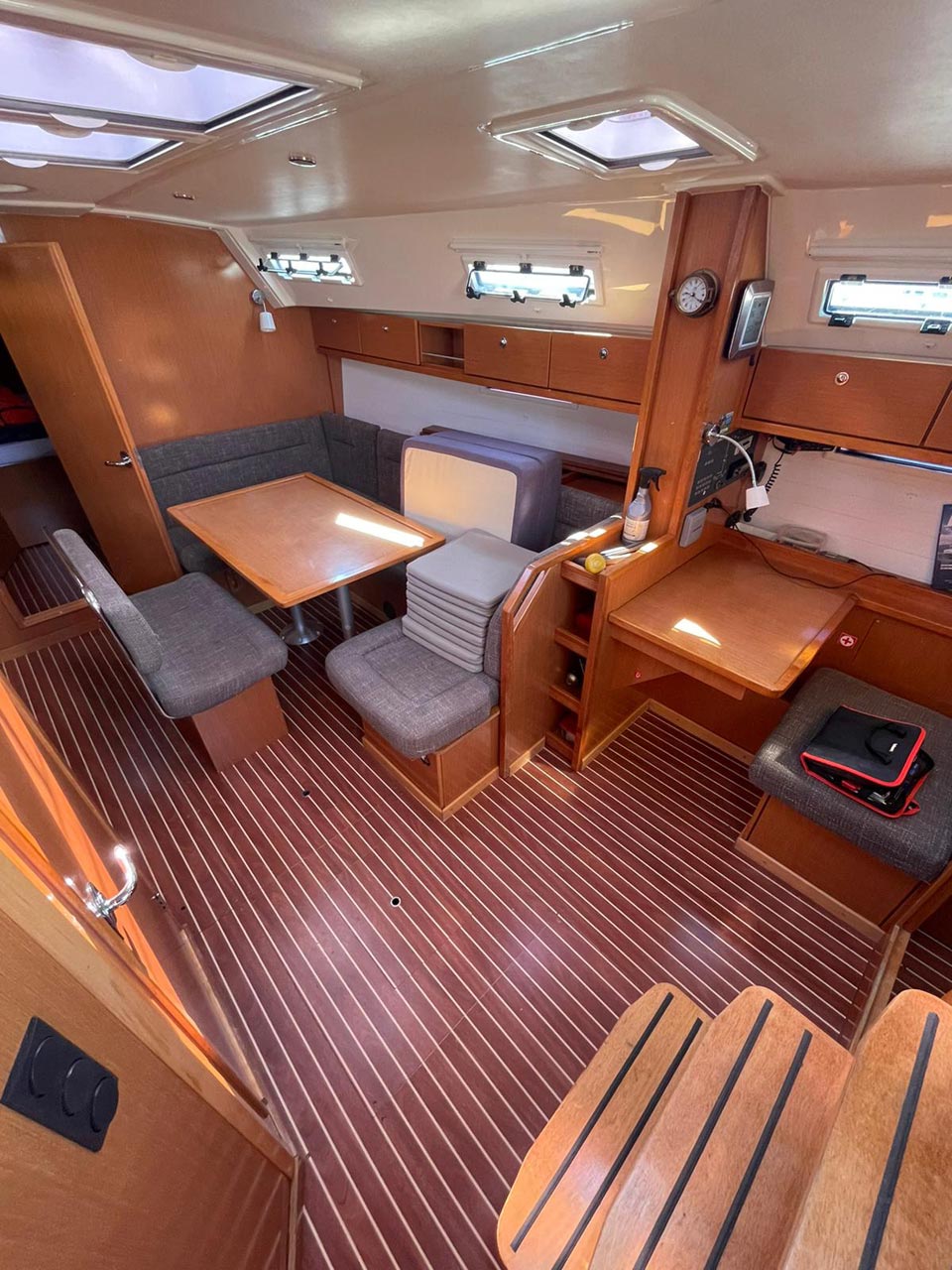 Photo #5 - Bavaria Cruiser 40 S (Allegro) in Murter - 31259