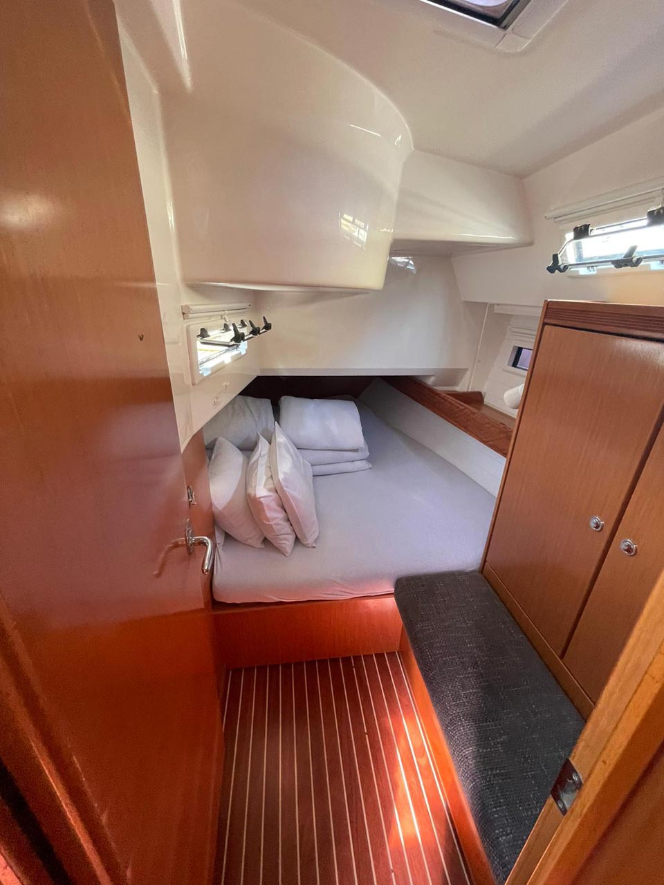 Photo #9 - Bavaria Cruiser 40 S (Allegro) in Murter - 31259