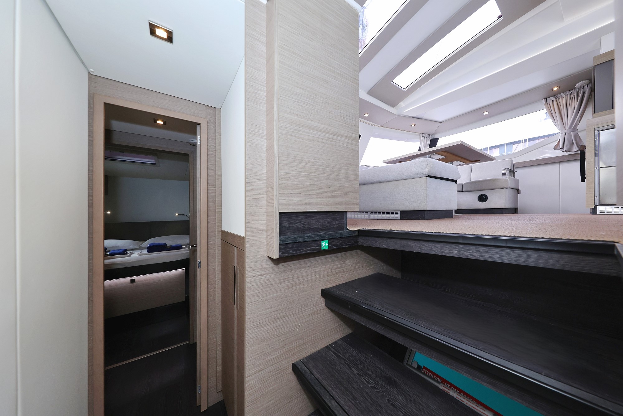 Photo #17 - Fountaine Pajot Elba 45 - 5 cab. (Sun Office) en Trogir - 31274