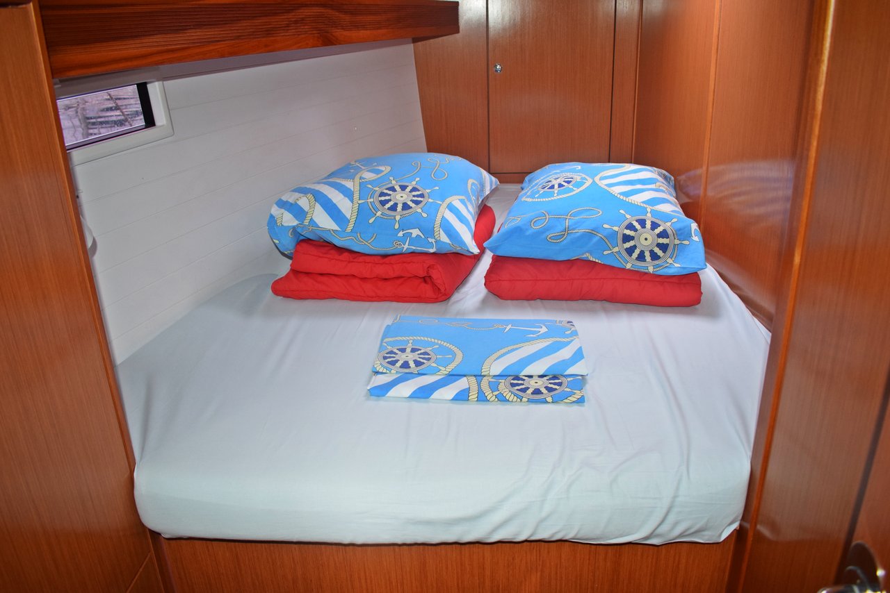 Photo #14 - Bavaria Cruiser 45 - 4 cab. (Tiha) en Kastela - 31286