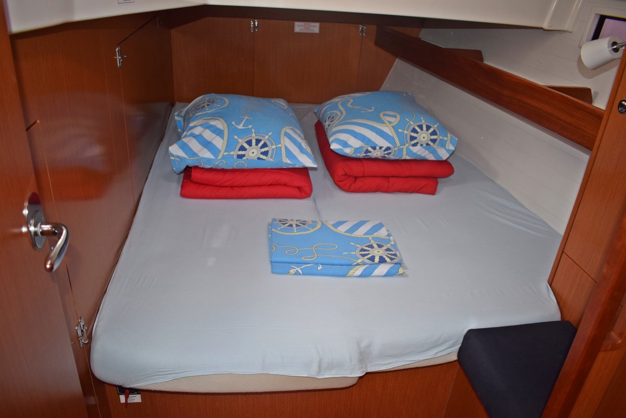 Photo #15 - Bavaria Cruiser 45 - 4 cab. (Tiha) en Kastela - 31286