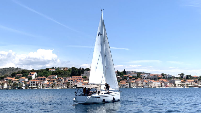 Photo #4 - Bavaria Cruiser 34 - 2 cab. (Little Joe) in Rogoznica - 31325
