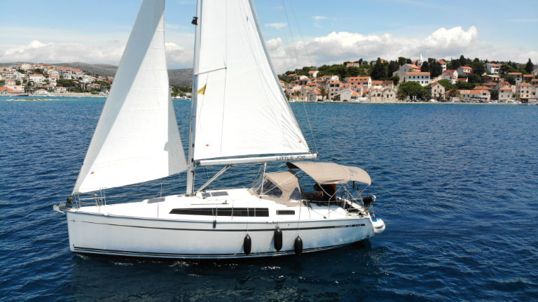 Photo #7 - Bavaria Cruiser 34 - 2 cab. (Little Joe) in Rogoznica - 31325