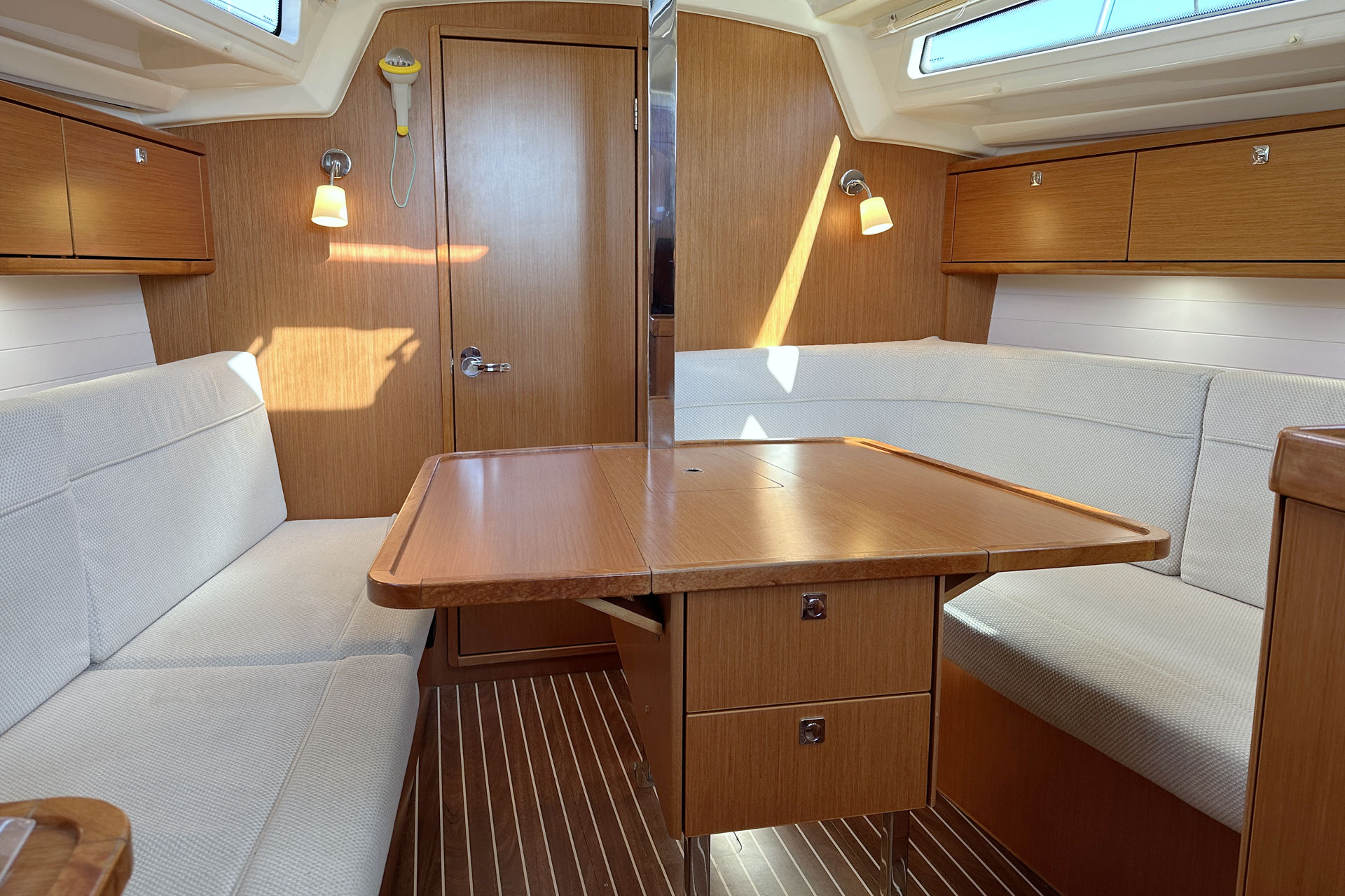 Photo #18 - Bavaria Cruiser 34 - 2 cab. (Little Joe) in Rogoznica - 31325