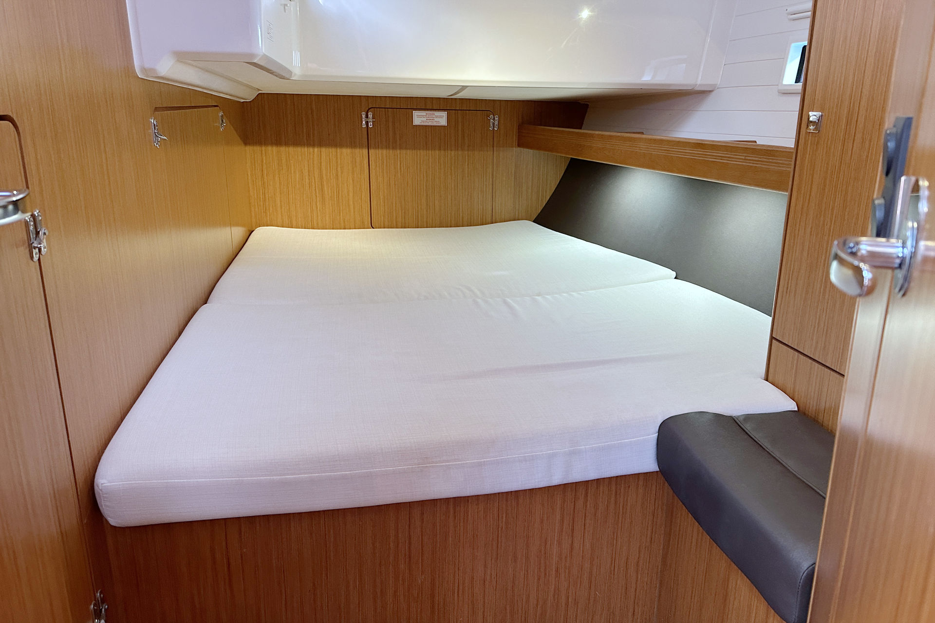 Photo #11 - Bavaria Cruiser 46 - 4 cab. (Blizzard) en Rogoznica - 31327