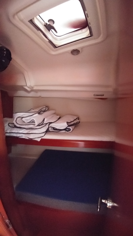 Photo #21 - Oceanis 43 (Beluga) en Athènes - 31346