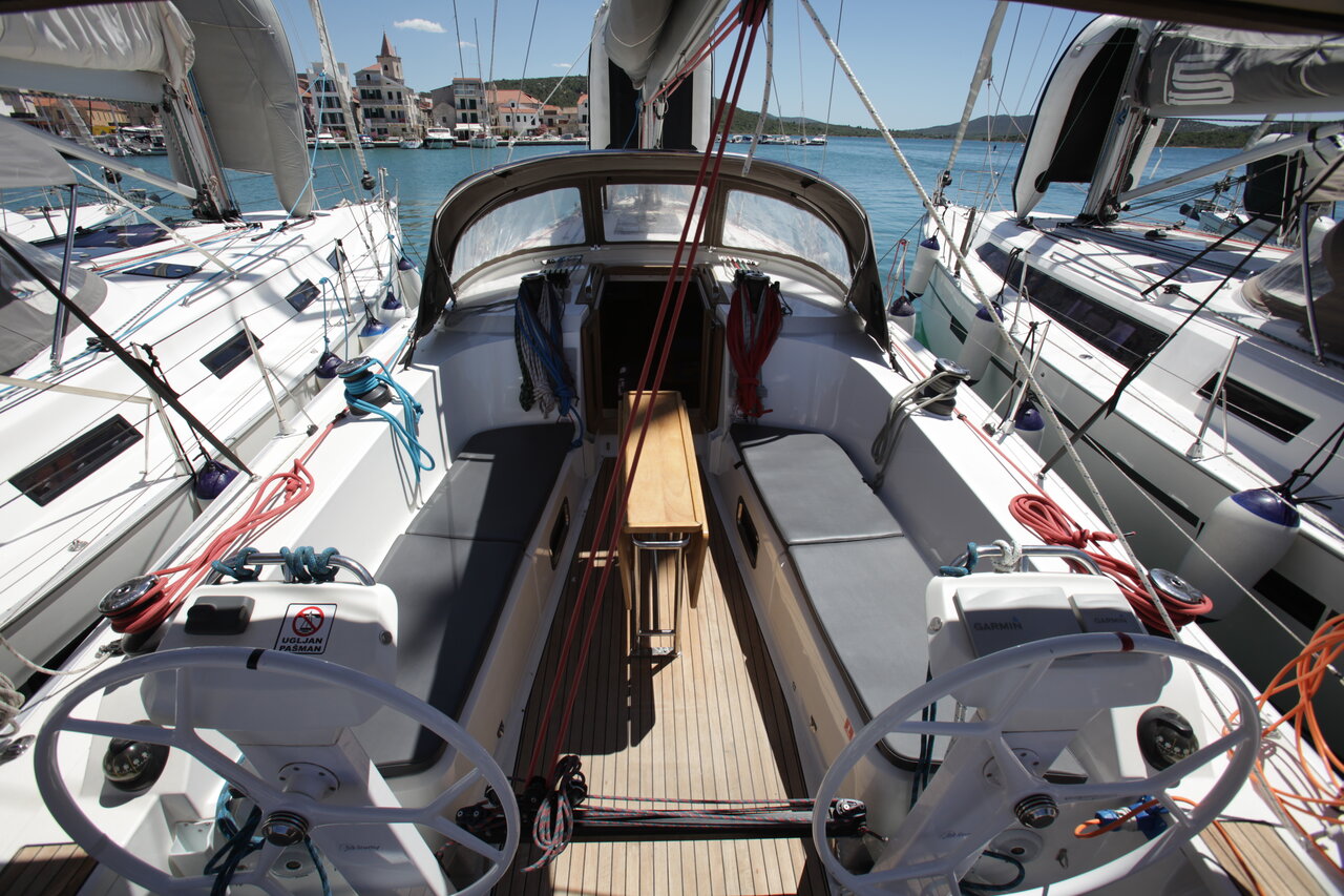 Photo #4 - Bavaria Cruiser 41S (Let's Dance) en Pirovac - 31383