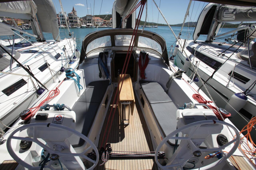Photo #4 - Bavaria Cruiser 41S (Ziggy Stardust) en Pirovac - 31387