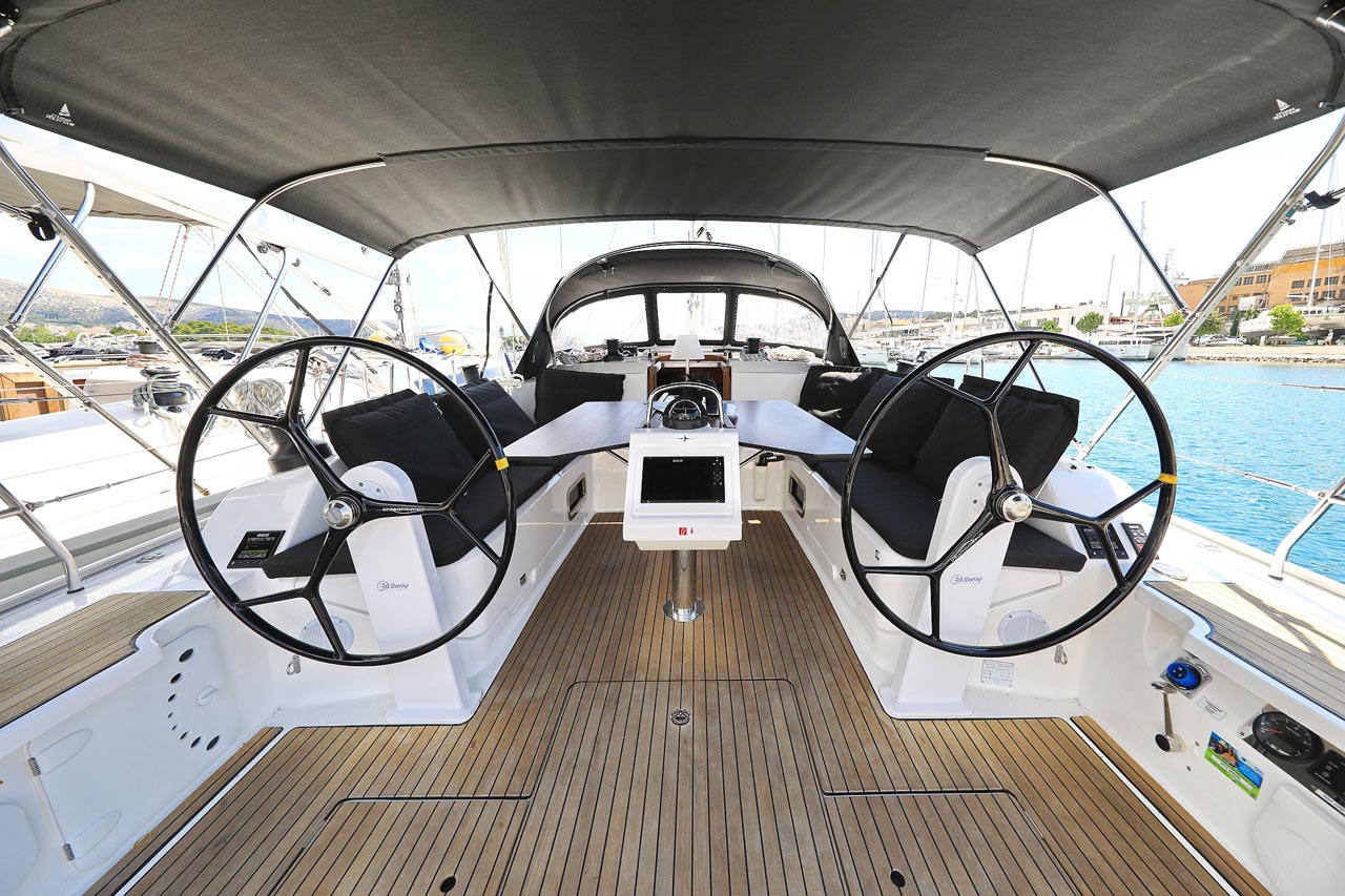 Photo #8 - Bavaria Cruiser 46 - 4 cab. (Avior) in Biograd - 31389