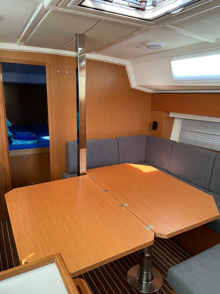 Photo #7 - Bavaria C42 (Horizon) in Vrsar - 31397