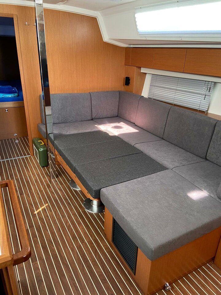 Photo #8 - Bavaria C42 (Horizon) in Vrsar - 31397